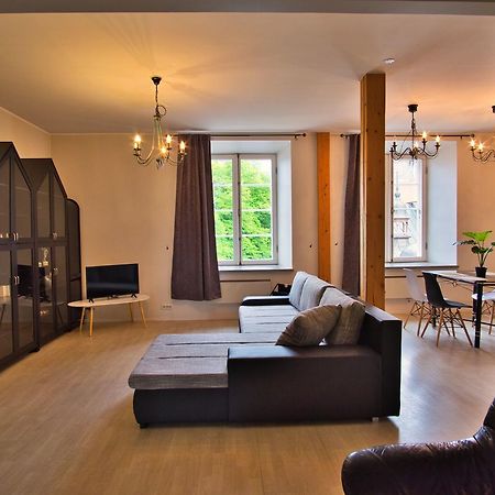 Dream Stay - Old Town Church View Apartment With Sauna Tallinn Bagian luar foto