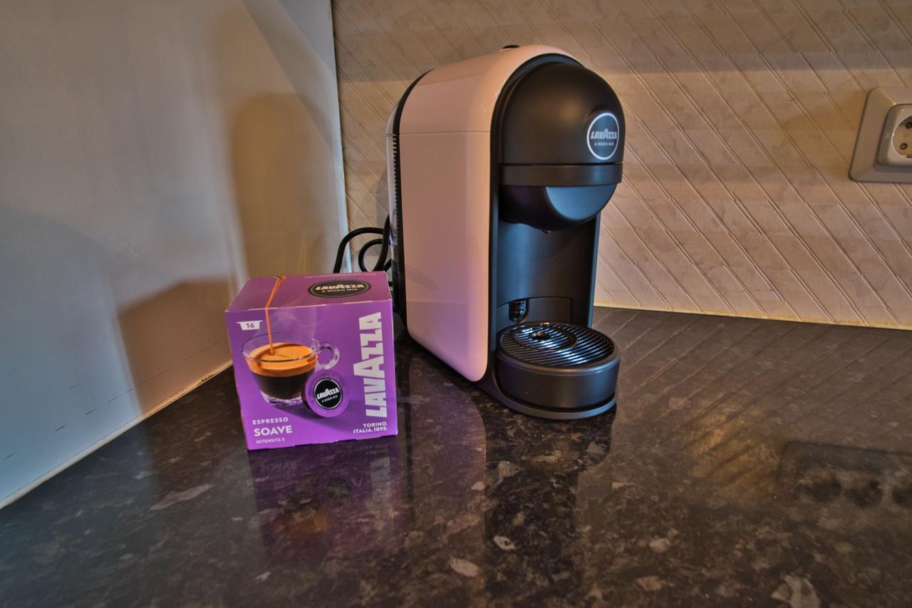 Dream Stay - Old Town Church View Apartment With Sauna Tallinn Bagian luar foto